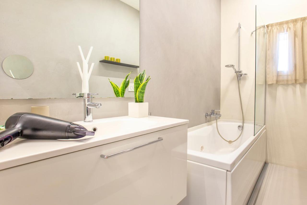 Relaisapartments Porto - Extraordinary Hospitality Alghero Bagian luar foto